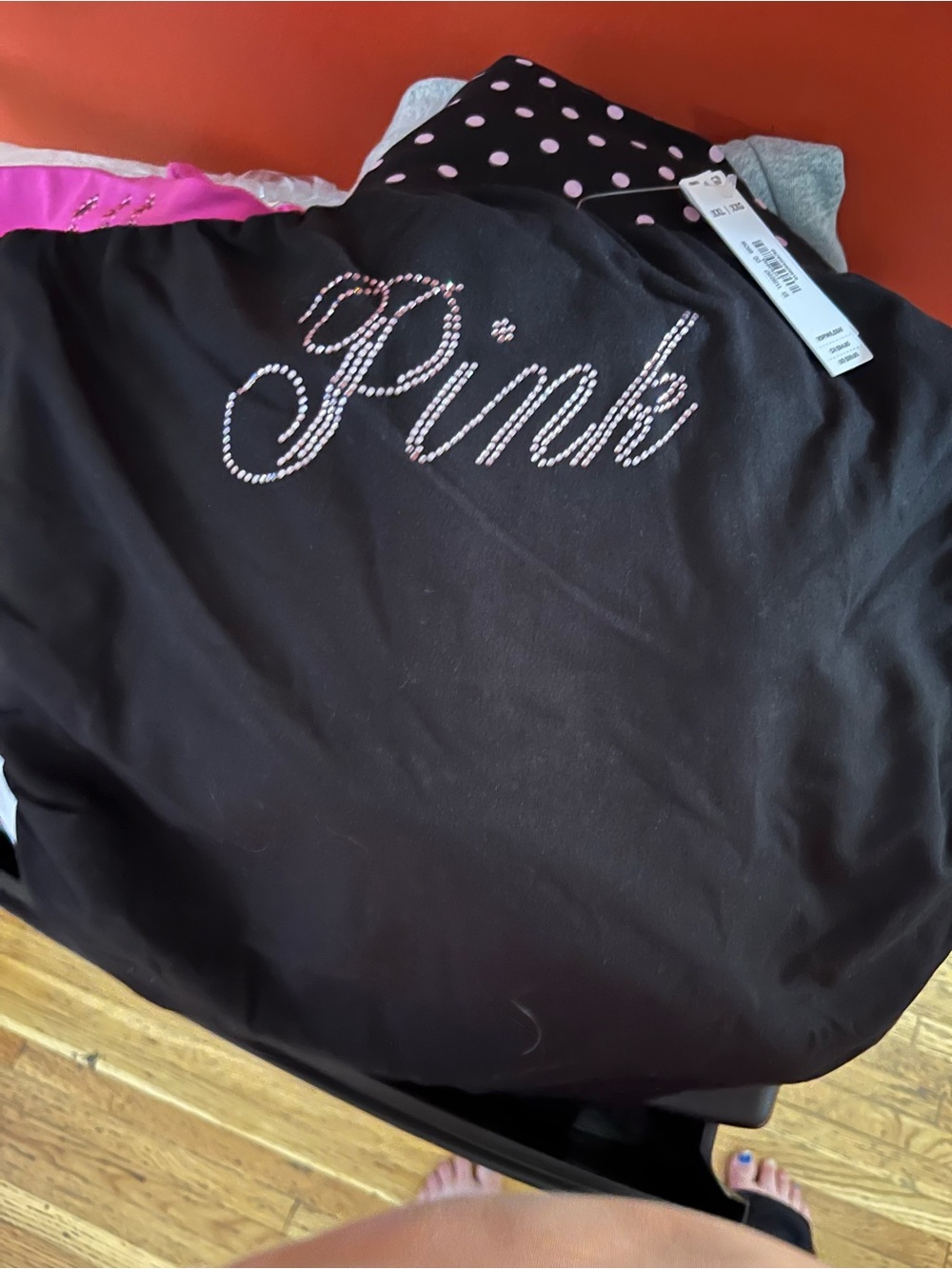 Women’s pink crop top tube top